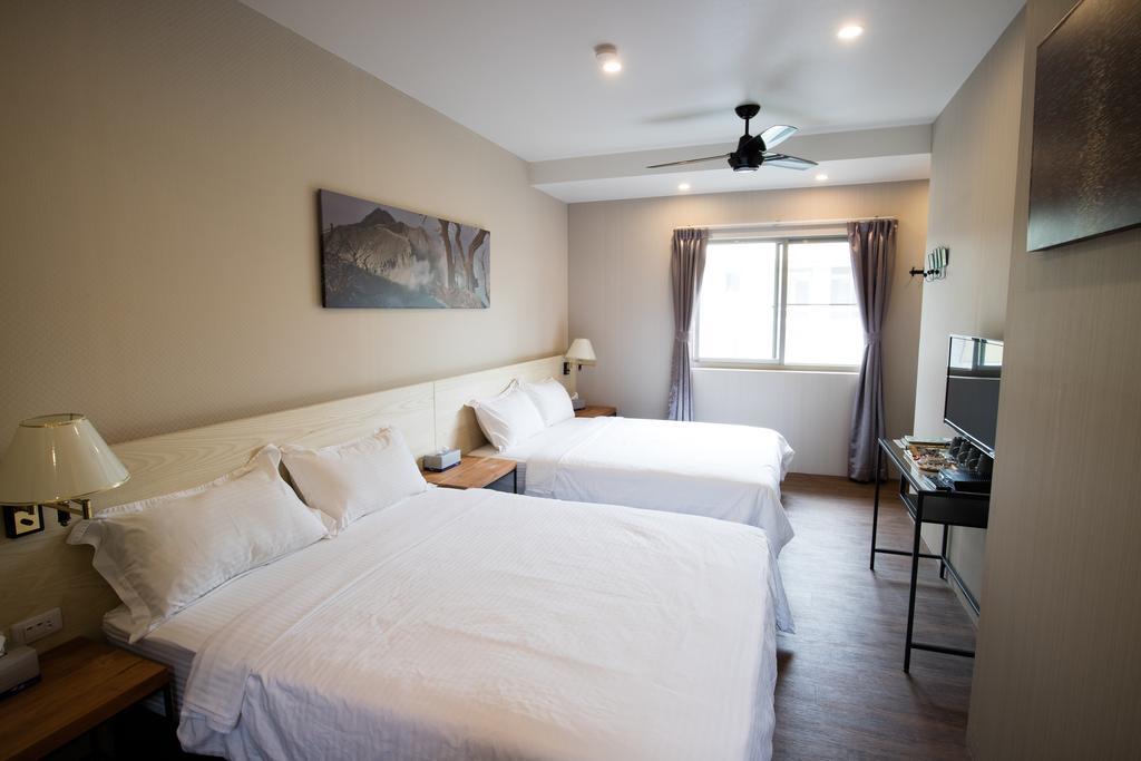 Cozy Cozy Hostel Tainan Dış mekan fotoğraf